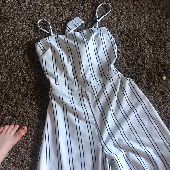 Jumpsuit - Picture 1 of 2